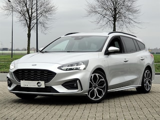 Ford Focus Wagon 1.0 EcoBoost Titanium Business | Automaat | Carplay | Camera | Led | Stuur+ Stoelverwarming