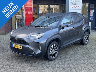 Toyota Yaris Cross 1.5 Hybrid FIRST EDITION STOEL/STUURVERW PARK-SENSOREN KEYLESS NAVI 17'' LM-VELGEN AD-CRUISE CAMERA CLIMA APPLE/ANDROID