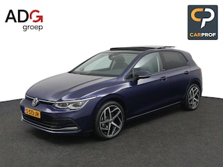 Volkswagen Golf 1.5 eTSI Style BOVAG Garantie | Schuif- / kanteldak | Climate Control | Adaptieve Cruise Control