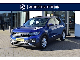 Volkswagen T-Cross 1.0 TSI Life navigatie, parkeersensoren voor en achter, side assist dodehoek sensor, NL auto dealer onderhouden, adaptieve cruise control, airco, 16"LM Velgen, dakrailing, licht en regensensor, DAB+