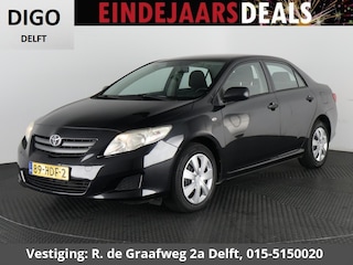 Toyota Corolla 1.6-16V Terra | Navigatie | Trekhaak | Airco |