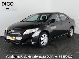 Toyota Corolla 1.6-16V Terra | Navigatie | Trekhaak | Airco |