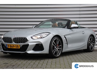 BMW Z4 Roadster Z4 sDRIVE30I 258PK BUSINESS EDITION PLUS M-SPORT AUTOMAAT / NAVI / LEDER / LASER-LED / CLIMA / 19" LMV / KEYLESS / CAMERA / ORG. NL. / HARMAN KARDON / MEMORY SEATS / WINTERPAKKET / ADAPT. CRUISECONTROL / UNIEK !!