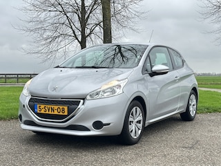 Peugeot 208 1.2 VTi Active LET OP ZIE ADVERTENTIE