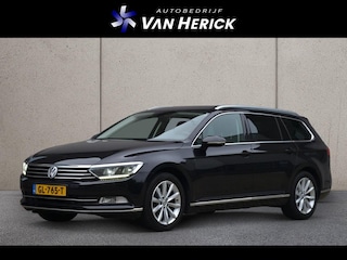 Volkswagen Passat Variant 1.4 TSI ACT Highline 150PK | Adaptieve Cruise | LED | Trekhaak