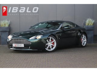 Aston Martin Vantage | Handbak 6 | Green Black | BTW-auto |
