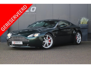 Aston Martin Vantage | Handbak 6 | Green Black | BTW-auto |