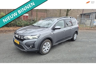 Dacia Jogger 1.0 TCe 110 Expression 7p. MET IETS SCHADE
