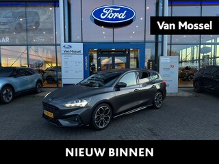Ford Focus Wagon 1.0 EcoBoost ST Line Business | Elektrisch inklapbare Trekhaak | Cruise Control | Parkeersensoren voor en achter | Navi |