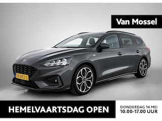 Ford Focus Wagon 1.0 EcoBoost ST Line Business | Elektrisch inklapbare Trekhaak | Cruise Control | Parkeersensoren voor en achter | Navi |