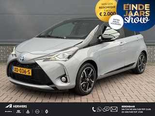 Toyota Yaris 1.5 Hybrid Bi-Tone Plus / Trekhaak / Panorama / Achteruitrij Camera / Cruise / Navigatie /