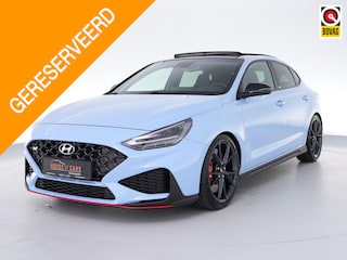 Hyundai i30 N2 Performance 2.0 275pk AUTOMAAT |dealer onderhouden|piper cross airintake|Eibach verlagingsveren|schaalstoelen|panoramadak|N-modus|Apple Carplay|stoelverwarming|parkeercamera|19" lichtmetalen velgen|