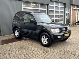 Mitsubishi Pajero 3.2 Di-D GLX Automaat Cruise controle Airco Stoelverwarming 4x4 Trekhaak 2800kg trekgewicht