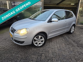 Volkswagen Polo 1.2-12V Trendline | NIEUWE APK | AIRCO | ANDROID | CRUISE | LMV |