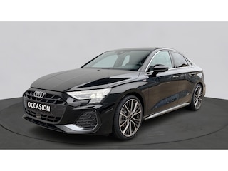 Audi A3 Limousine 30 TFSI 116Pk S Edition / Stoelverwarming / Camera / 19'' LMV