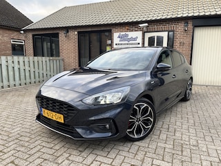 Ford Focus 1.0 EcoBoost Hybrid ST Line X Business 18"