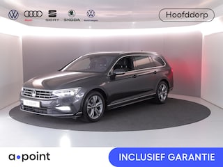 Volkswagen Passat Variant 1.5 TSI R-Line Business 150 pk Automaat (DSG) | Verlengde garantie | Navigatie | Parkeersensoren | Achteruitrijcamera | Stoelverwarming |