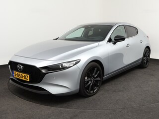 Mazda 3 2.0 e-SA-G HOMURA CAMERA TREKHAAK LMV 18" APPLE CARPLAY