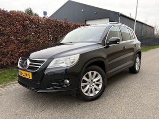Volkswagen Tiguan 1.4 TSI Sport&Style / CRUISE / AIRCO / STOELVERWARMING