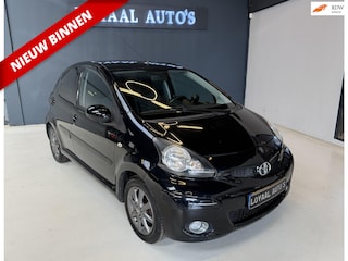 Toyota Aygo 1.0-12V Dynamic Navigator | NAVI | AIRCO | ELEK.RAMEN | NAP | APK