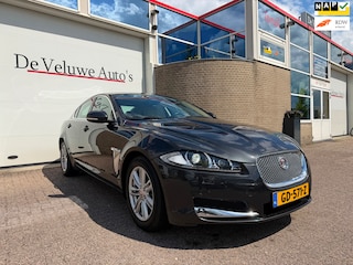 Jaguar XF 2.2D |Camera|Trekhaak|Keyless|Climate|Navigatie|BT