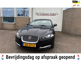 Jaguar XF 2.2D |Camera|Trekhaak|Keyless|Climate|Navigatie|BT