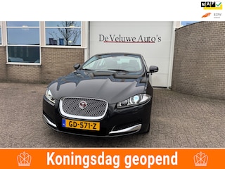 Jaguar XF 2.2D |Camera|Trekhaak|Keyless|Climate|Navigatie|BT