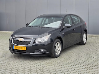 Chevrolet Cruze 1.6 LT