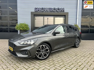Ford Focus Wagon 1.5 EcoBoost Vignale Automaat|Camera|Navi|Apple Carpley|Stoel Stuurverwarming