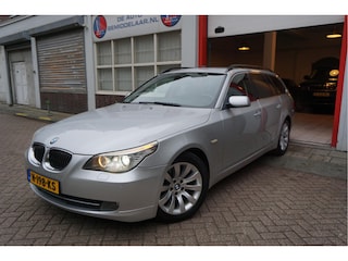 BMW 5-serie Touring 525i 3.0 High Executive Aut6 | BTW | Prachtige Yougtimer | Uitmuntend onderhouden | Trekhaak |