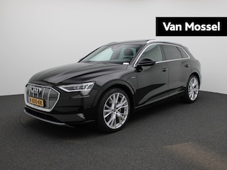 Audi e-Tron 50 quattro Business edition Plus 71 kWh | Panoramadak | Luchtvering | Memory | Navigatie | Lederen Bekleding | Stoelverwarming |