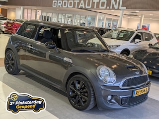 Mini Mini 1.6 Pepper Airco, Stuurbekrachtiging