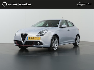 Alfa Romeo Giulietta 1.4 Turbo MultiAir Super | Trekhaak | Navigatie | Bose | Lederen Bekleding | Climate Control |
