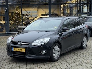 Ford Focus Wagon 2.0 TDCI Titanium Navigatie/Stoelverwarming/Trekhaak/Cruise