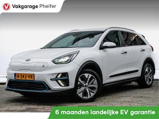 Kia Niro ExecutiveLine 64 kWh Stoel-stuurverwarming/ Leer/ Camera/ Navigatie/ Jbl/ Carplay/ Full led/ Adapt. cruise