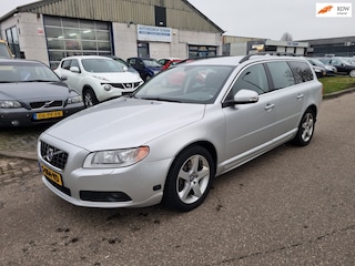 Volvo V70 2.5T Momentum LPG-G3 Clima! Xenon Bj:2009