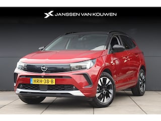 Opel Grandland 1.2T Ultimate Aut. / Alcantara / Stoel-Stuurverwarming / Matrix-LED