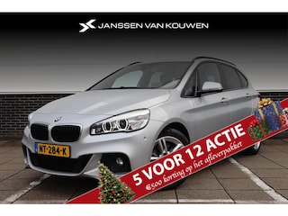 BMW 2-serie Tourer 220i High Executive * M-Sport * Automaat * Sportstoelen * UNIEKE KM STAND * Afn. Trekhaak *