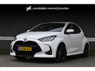 Toyota Yaris 1.5 Hybrid Dynamic / Trekhaak afneembaar / 17'' LMV zwart / Apple Carplay / Dealer onderhouden