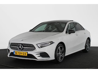 Mercedes-Benz A-klasse 250 e Business Solution AMG Limited / SOH 97% / Pano / Sfeerverlichting / Widescreen / Memory / Camera / Matrix