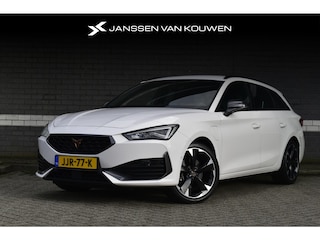 Cupra Leon 1.4 e-Hybrid Adrenaline / Stuur-Stoelverwarming / Navi / Apple Carplay