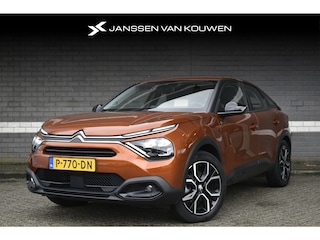 Citroën C4 Feel Pack 50 kWh / Voorruitverwarming / Camera / Climate / Private lease €349,- p/m