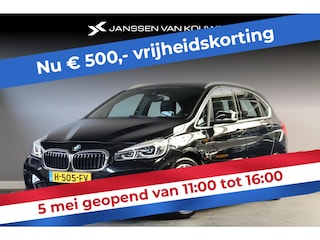 BMW 2-serie Tourer 218i High Executive Edition M Sport Automaat Lederen Sportstoelen Stoelverwarming Head-Up LED Koplampen Camera