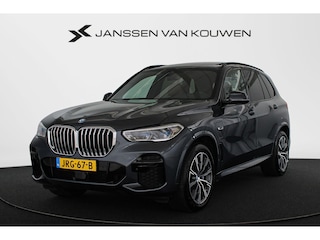 BMW X5 xDrive45e M Sport SOH 96% Panoramadak Harman Kardon Head-Up Achteras Besturing Trekhaak Luxe Leder