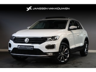 Volkswagen T-Roc 1.5 TSI Sport / Camera / Pano / Digitaal dashboard / Navi
