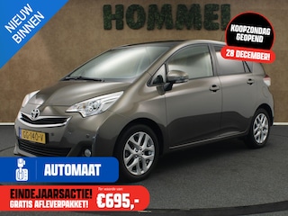 Toyota Verso-S 1.3 VVT-i Trend - ORIGINEEL NEDERLANDSE AUTO - AFNEEMBARE TOYOTA TREKHAAK - TREKGEWICHT 800 KG - AFKOMSTIG VAN 2E EIGENAAR - NAVIGATIE - BLUETOOTH - PANORAMADAK - CAMERA - ARMSTEUN VOOR - CLIMATE CONTROL - PARKEERSENSOREN VOOR - COMPLETE ONDERHOUDSHISTORIE AANWEZIG