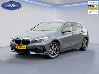 BMW 118i High Executive Edition Sport line, digidash, stoelverwarming, 1 e eigenaar, NL auto met nationale auto pas ,
