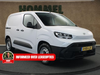 Toyota Proace City Challenger 50 kWh L1 - NIEUWE AUTO - 3 FASE LADEN - DIRECT UIT VOORRAAD LEVERBAAR - - AIRCO - 2 LAADKABELS - BLUETOOTH - 1 SCHUIFDEUR - 2 DEUREN ACHTER - 2 STOELEN - ARMSTEUN VOOR