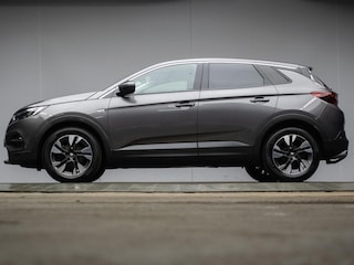 Opel Grandland X 1.2 Turbo Business Executive Sport (APPLE CARPLAY,NAVI,CAMERA,CLIMATE,CRUISE,PDC,TREKHAAK,SPORTSTOELEN,LM VELGEN)
