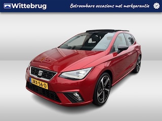 Seat Ibiza 1.0 TSI FR Black Edition / 110 PK/ PANO/ RIJ-MODI/ PARK. SENSOREN + CAMERA / STOELVERWARM./ FULL LINK/ CLIMA/ NAVI/ DAB/ 17'' LMV